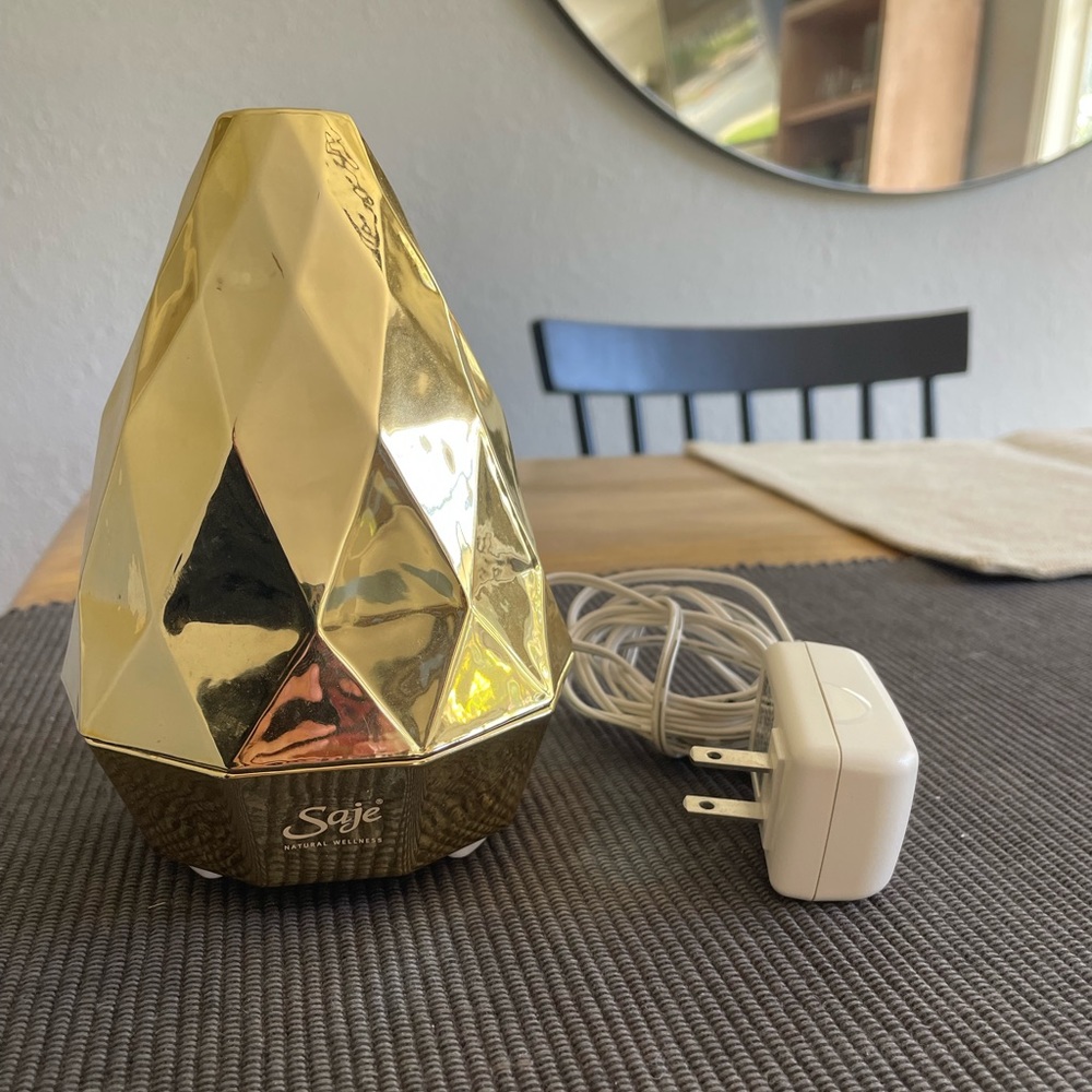 Saje diffuser